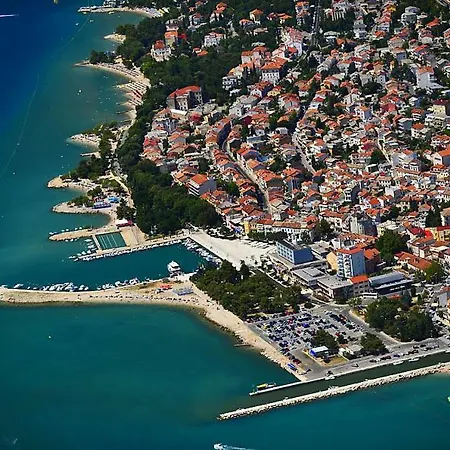 Andrija 4+1 * Crikvenica